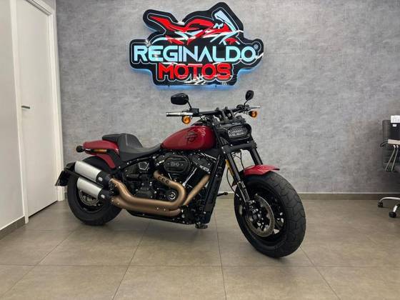 HARLEY-DAVIDSON SOFTAIL FAT BOB 114 